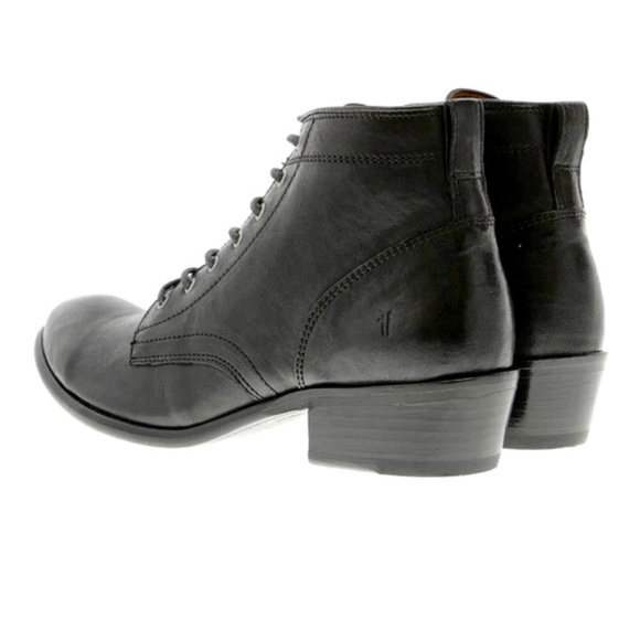NIB Frye Carson Lace Up Ankle Bootie Sz 6 Black - Picture 2 of 6